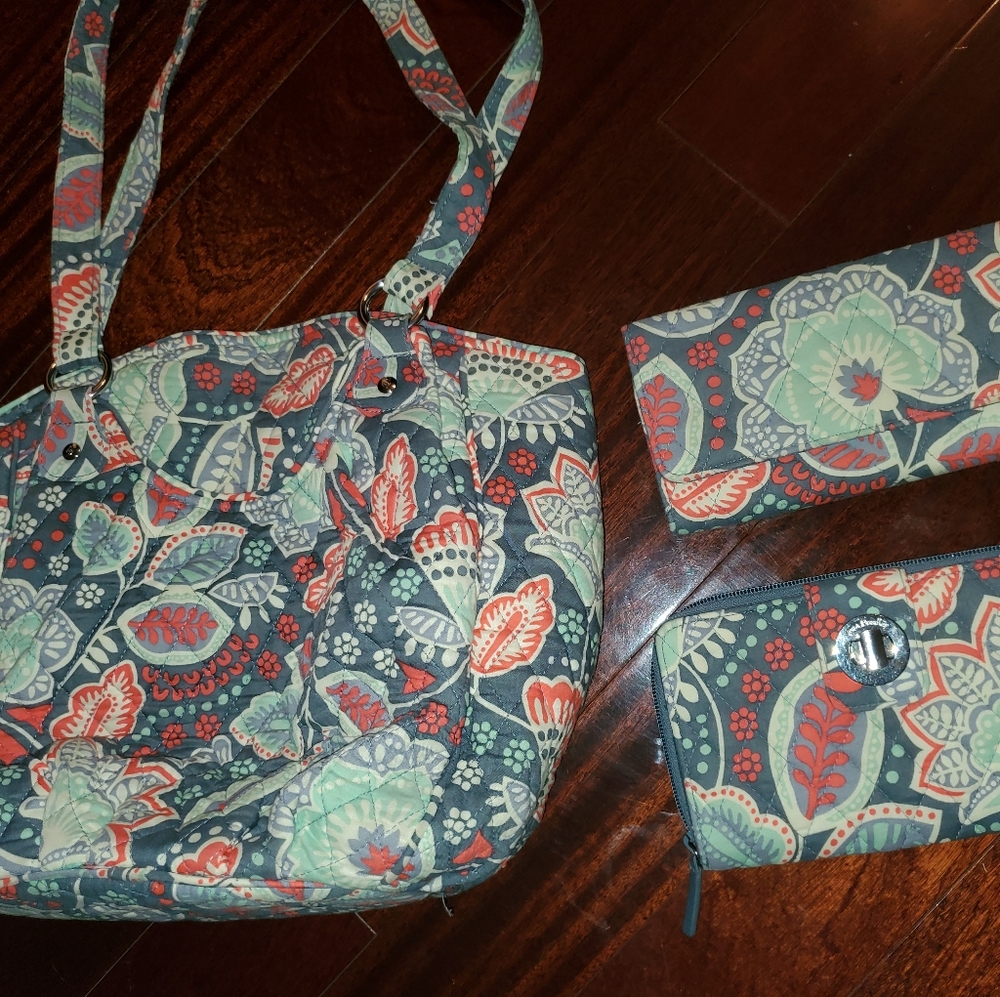 Vera Bradley Glenna Shoulder Bag With Two Wallets